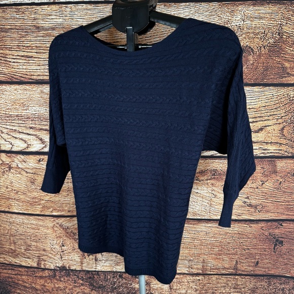 Market & Spruce Navy Crew Neck Sweater - Picture 3 of 10